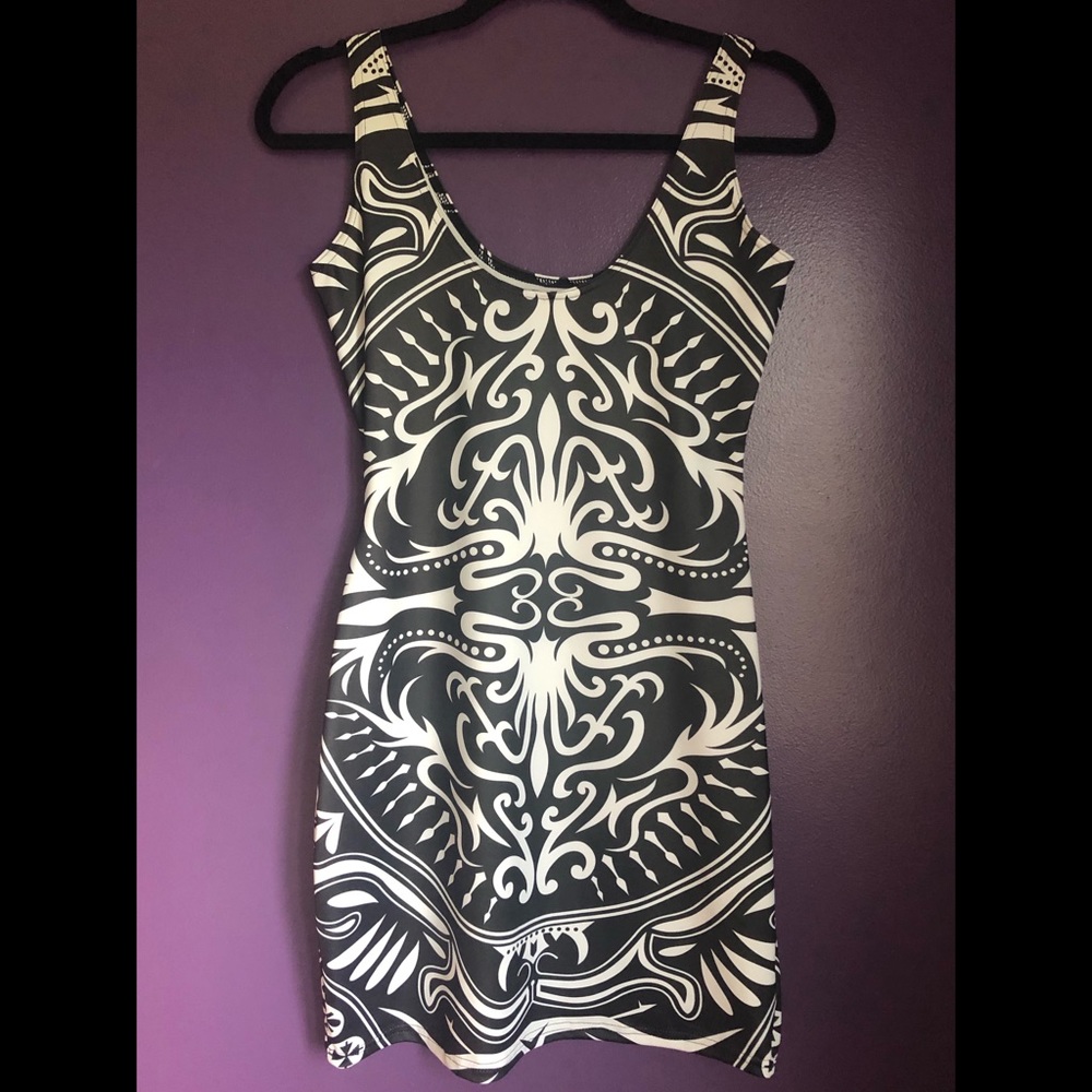 Blackmilk *EUC* Back of the Deck Patterned Dress